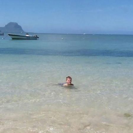 Comfy Home-Tropical Garden & 5 Min Walk To Beach Tamarin ภายนอก รูปภาพ